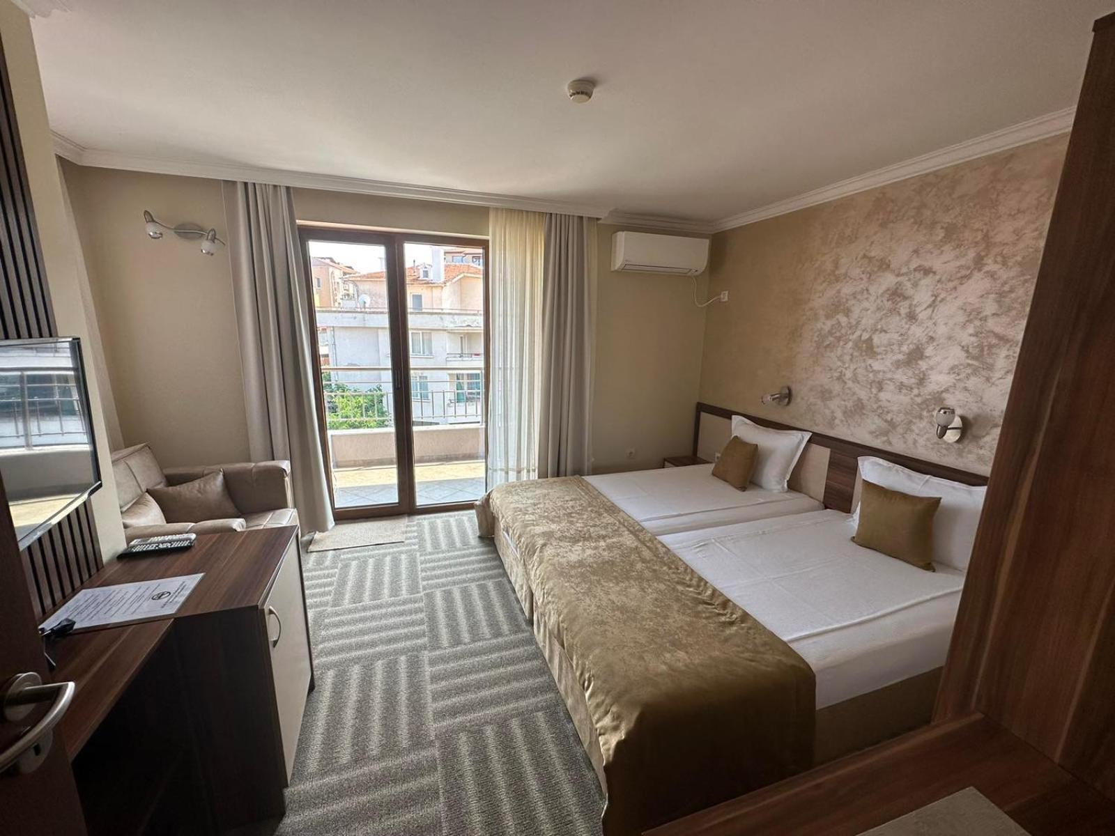 Family Hotel Radiana Созопол Екстериор снимка