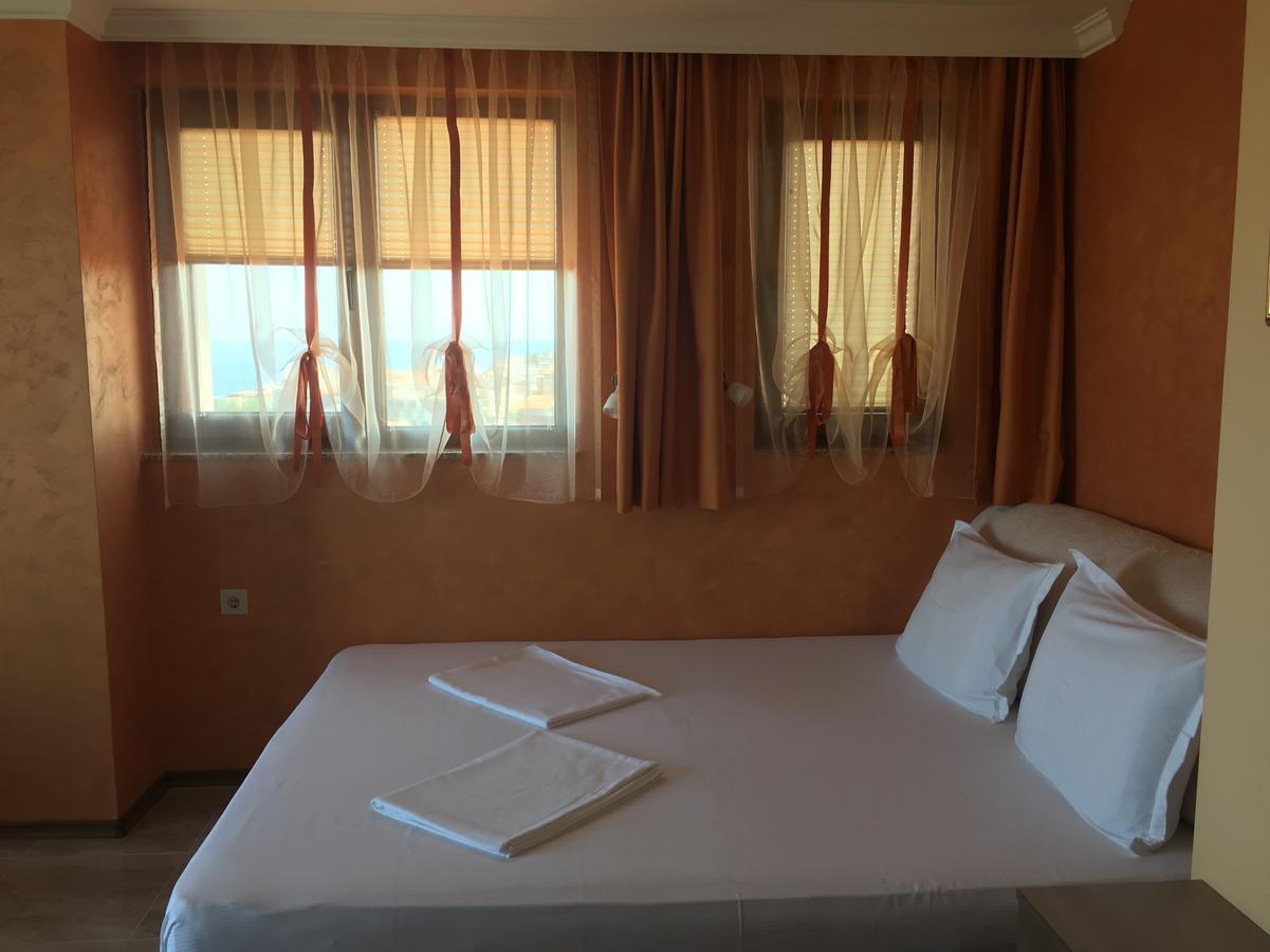 Family Hotel Radiana Созопол Екстериор снимка