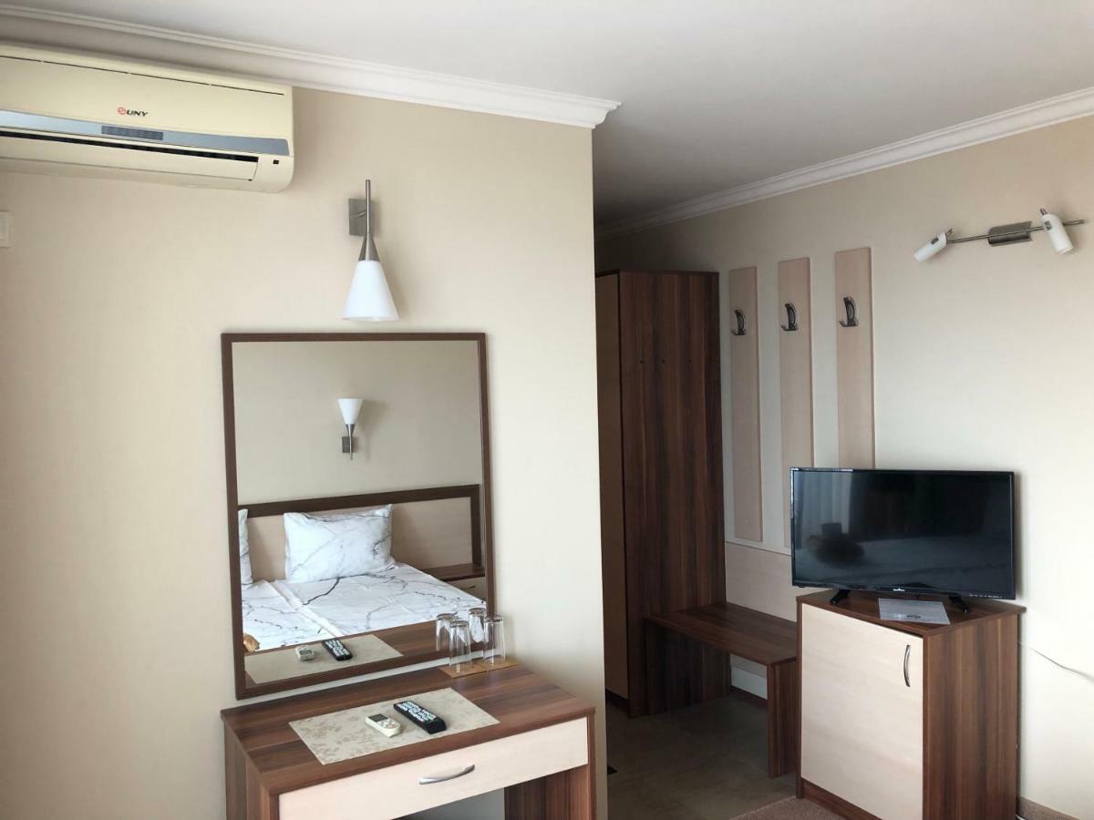 Family Hotel Radiana Созопол Екстериор снимка